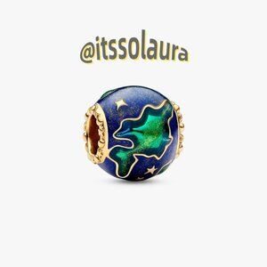Pandora Planet Earth Charm